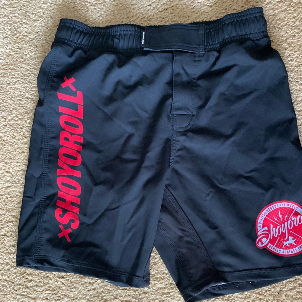 Shoyoroll shorts